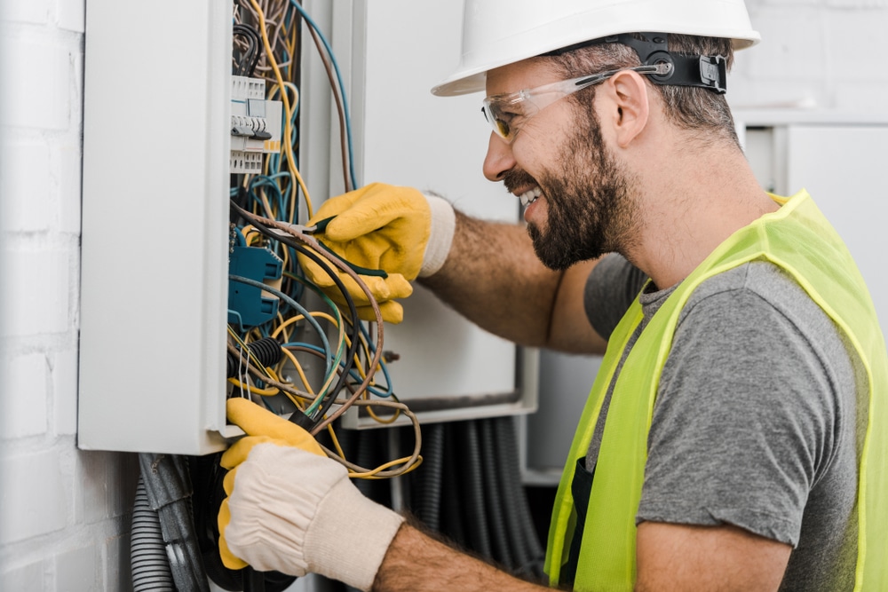 Electrician jobs in the united states