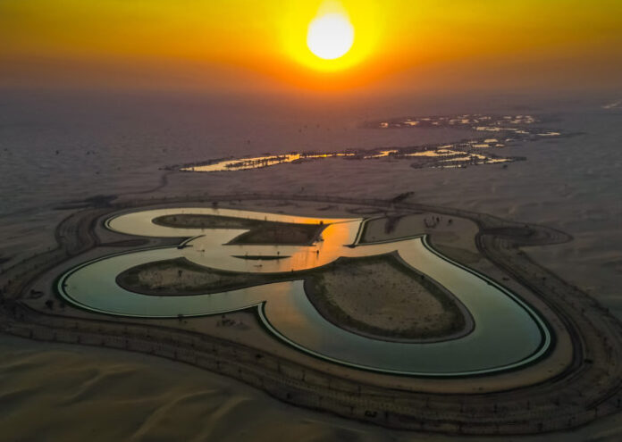 Love Lake Dubai Romantic Places To Visit in 2020 The